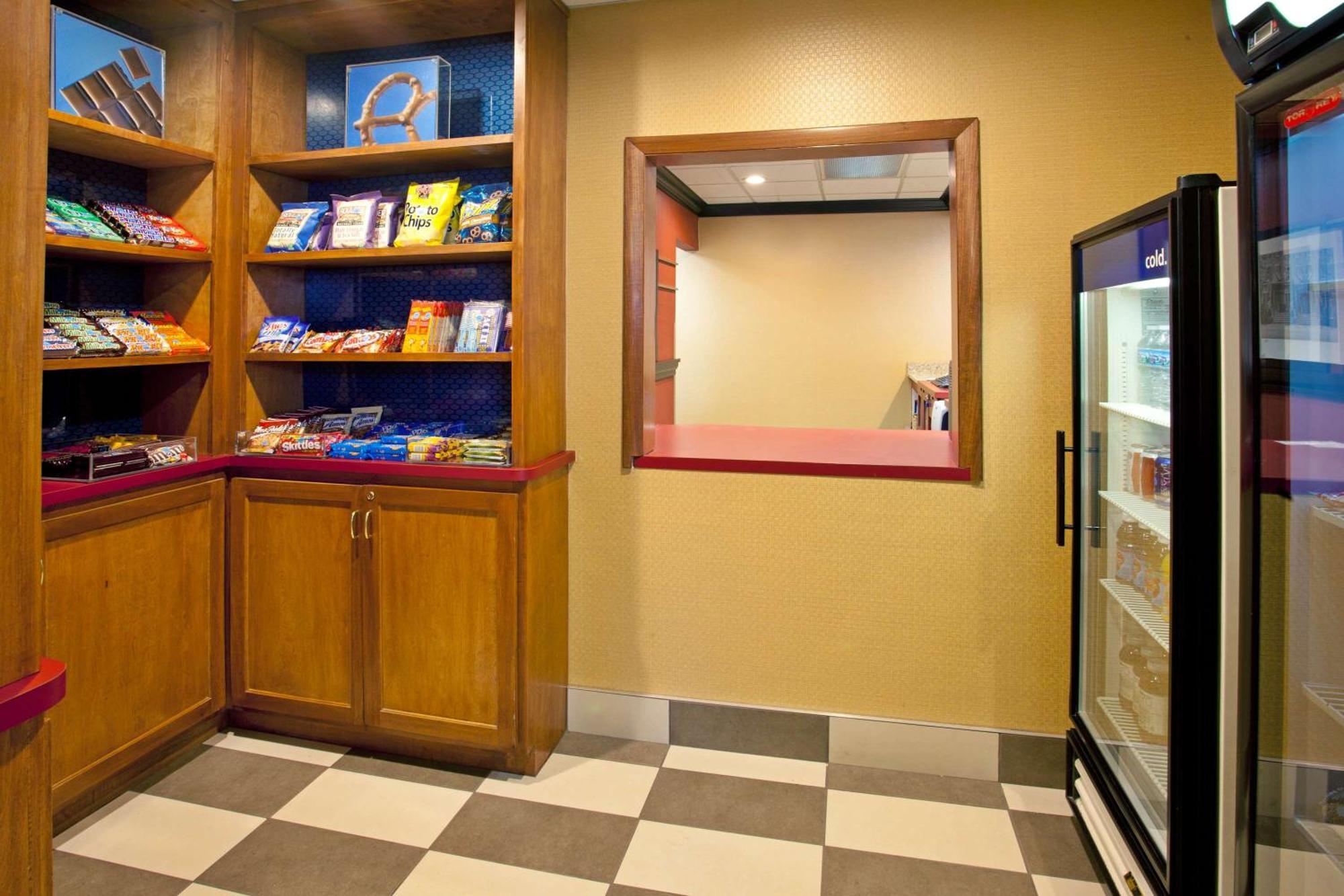 Hampton Inn & Suites Cleveland-Independence Exterior foto