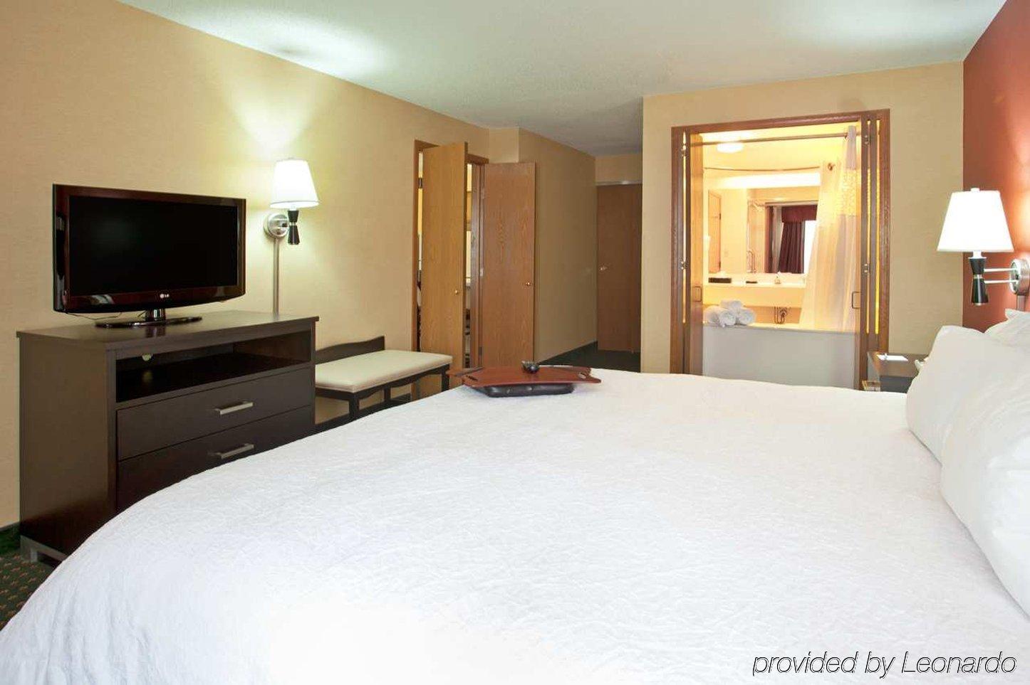 Hampton Inn & Suites Cleveland-Independence Exterior foto