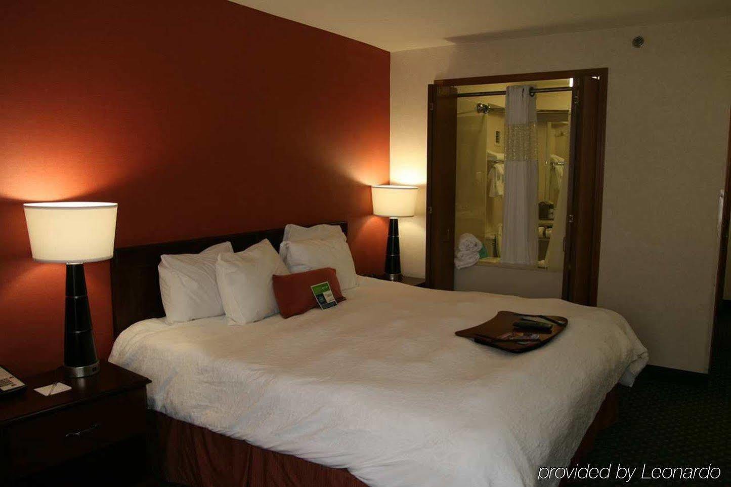 Hampton Inn & Suites Cleveland-Independence Exterior foto